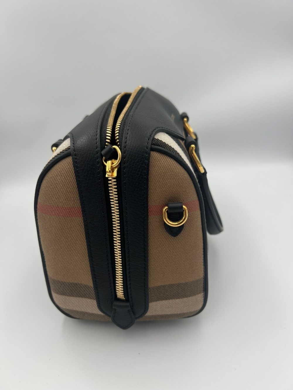 BURBERRY House Check Derby Calfskin Small Alchester Bowling Bag in Black - Picture 4 of 16